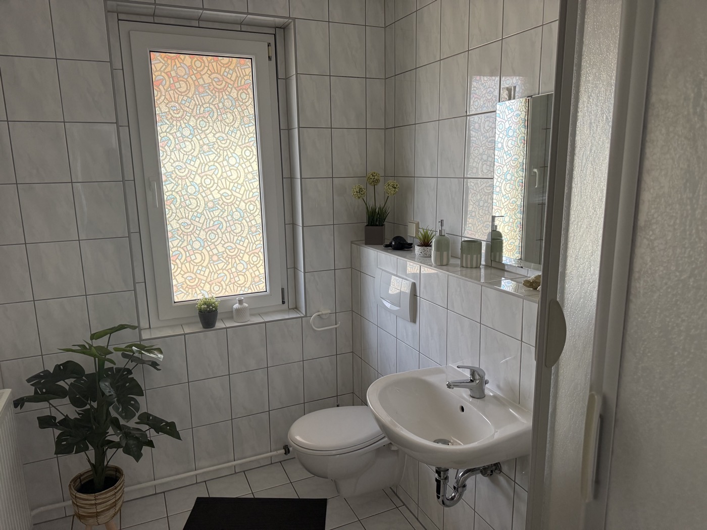 Doppelzimmer mit eigenem Bad – Foto 1